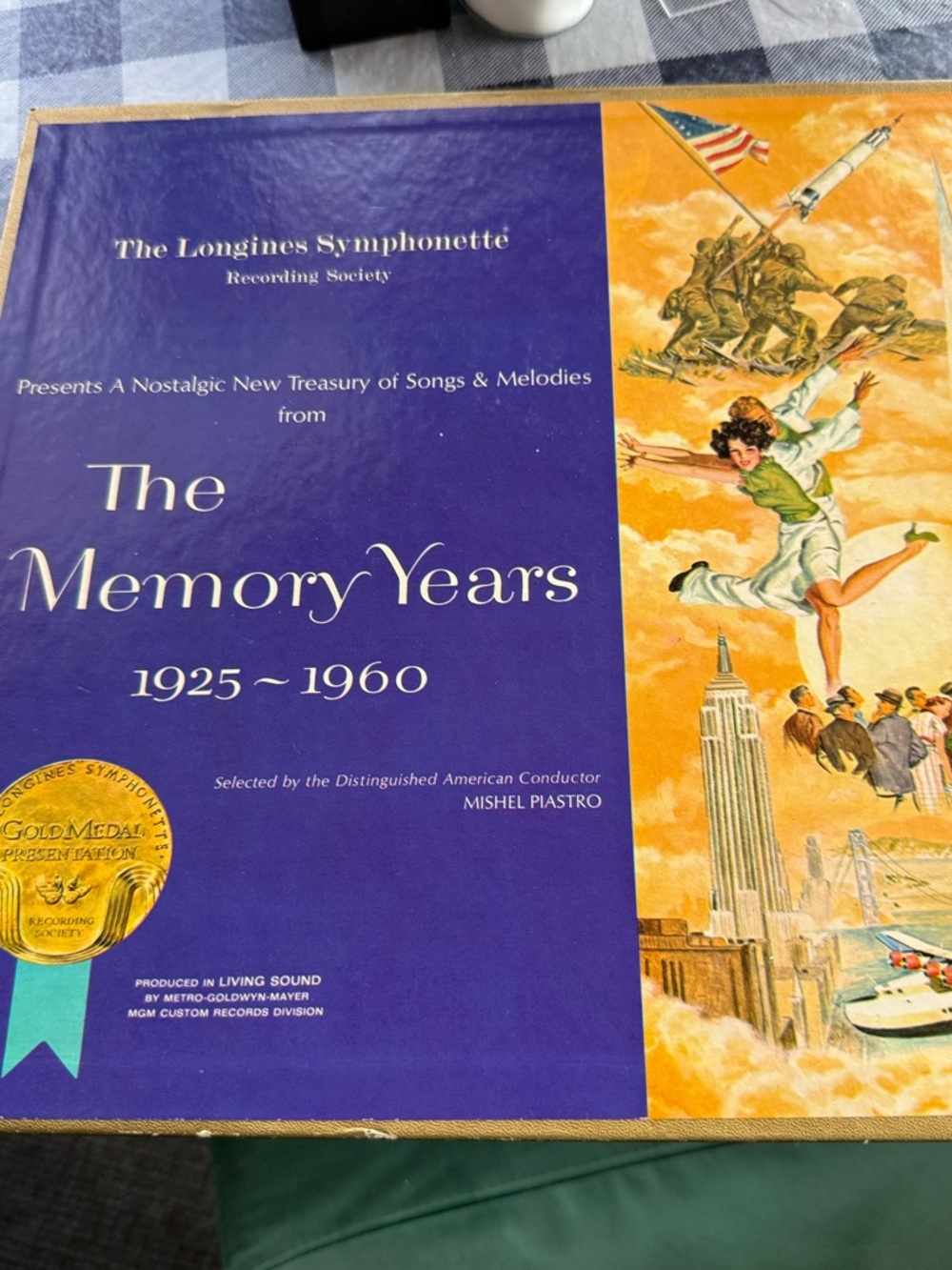 The Memory Years 1925-1960 vintage Vinyl Album - Blue & Gold, good condition!